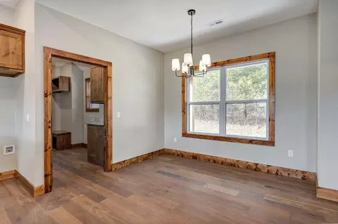 Dining - 208 Danalia Dr, Marshfield, MO 65706 photo 1 of 1