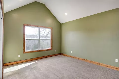 Bedroom - 208 Danalia Dr, Marshfield, MO 65706 photo 1 of 4