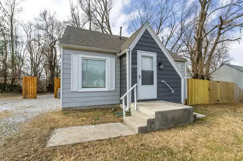 Exterior - 629 S Glenn Ave, Springfield, MO 65802 photo 4 of 8