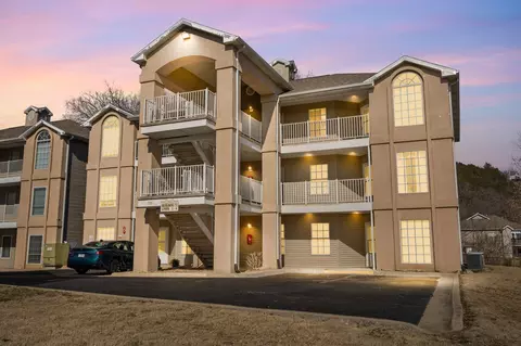 Exterior - 710 Fall Creek Dr #2, Branson, MO 65616 photo 1 of 33