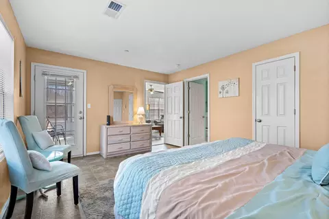 Bedroom - 710 Fall Creek Dr #2, Branson, MO 65616 photo 2 of 5