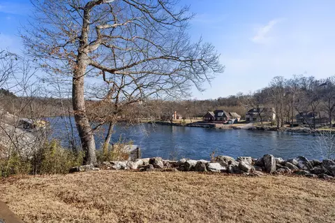 View/Area - 710 Fall Creek Dr #2, Branson, MO 65616 photo 7 of 37