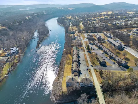 View/Area - 710 Fall Creek Dr #2, Branson, MO 65616 photo 1 of 37