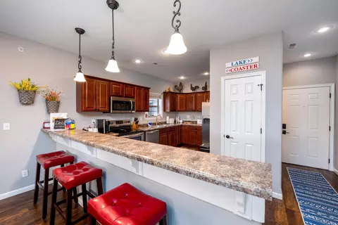 Kitchen - 51 Eagles Ridge Ln #2, Branson, MO 65616 photo 2 of 2