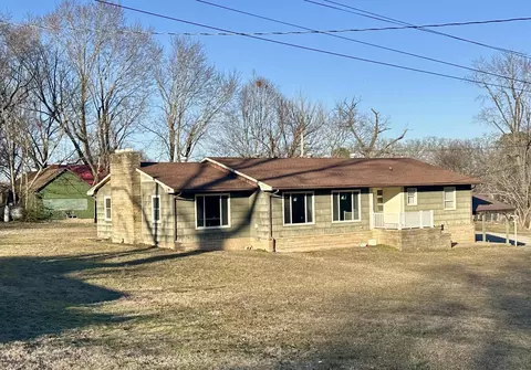 Exterior - 904 Race St, Thayer, MO 65791 photo 2 of 4