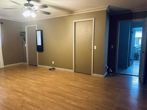 Bedroom - 904 Race St, Thayer, MO 65791 photo 2 of 3
