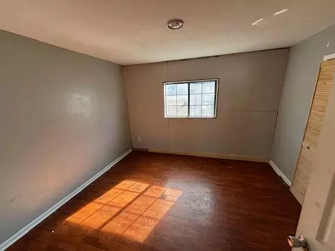 Bedroom - 208 E 4th St, Willow Springs, MO 65793 photo 5 of 6