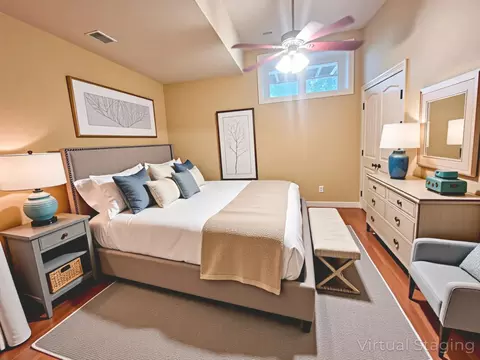 Bedroom - 233 Sidehill Dr, Ridgedale, MO 65739 photo 4 of 7