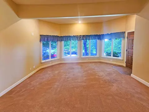 Living - 233 Sidehill Dr, Ridgedale, MO 65739 photo 5 of 7