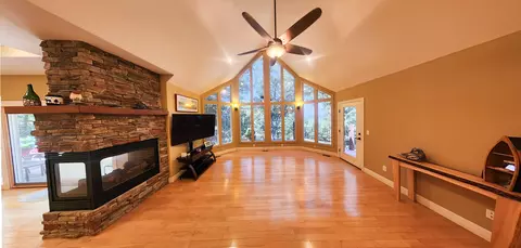 Living - 233 Sidehill Dr, Ridgedale, MO 65739 photo 1 of 7