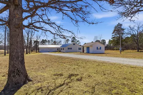 202 Maple Ave, Licking, MO 65542 photo 2
