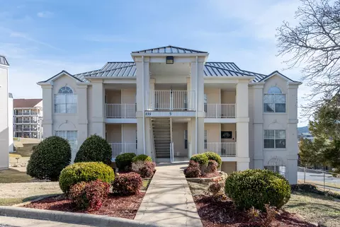 235 Meadow Brook Ln # 5-1, Branson, MO 65616