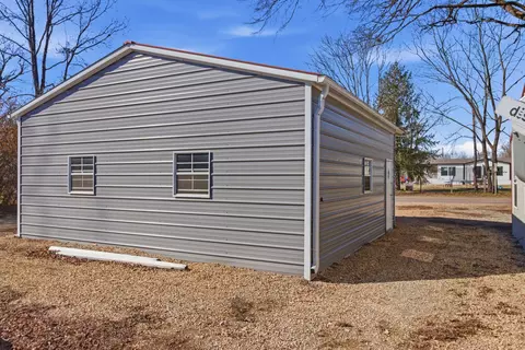 Exterior - 1382 Mo-99, Birch Tree, MO 65438 photo 5 of 10