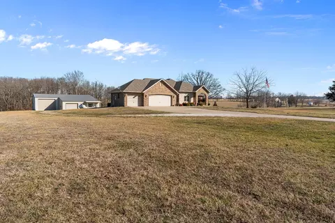 480 Stargrass Rd, Ozark, MO 65721 photo 3