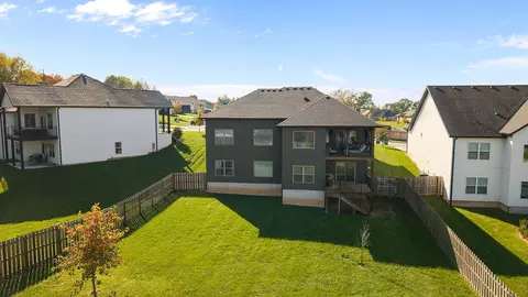 811 E Rainey St, Ozark, MO 65721 photo 4