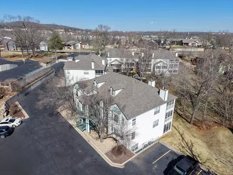 View/Area - 149 The Blfs UNIT 1, Branson, MO 65616 photo 2 of 3