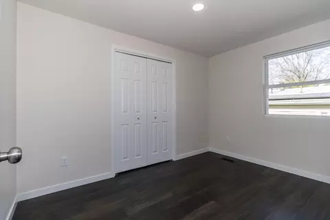 510 S Burton Ave, Springfield, MO 65802 photo 21