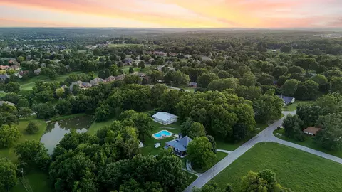View/Area - 3060 W Ellison Dr, Springfield, MO 65810 photo 1 of 7