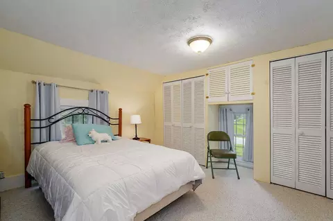 Bedroom - 3060 W Ellison Dr, Springfield, MO 65810 photo 7 of 9