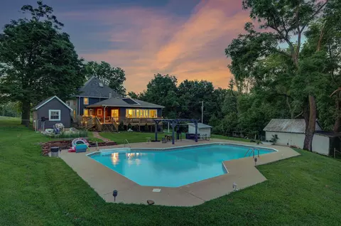 Exterior - 3060 W Ellison Dr, Springfield, MO 65810 photo 1 of 34