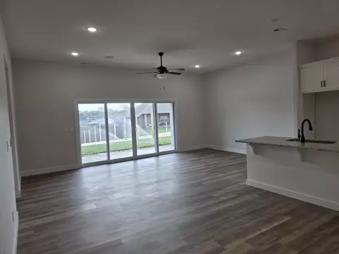 Living - 838 E 840 E Crystal Ave, Nixa, MO 65714 photo 4 of 4