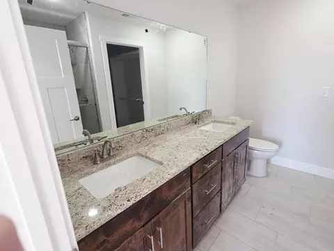 Bath - 838 E 840 E Crystal Ave, Nixa, MO 65714 photo 1 of 4