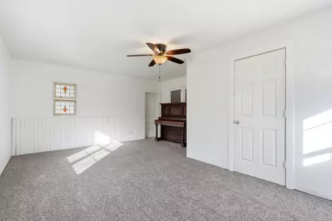 Living - 502 Myrtle St, Crane, MO 65633 photo 5 of 5
