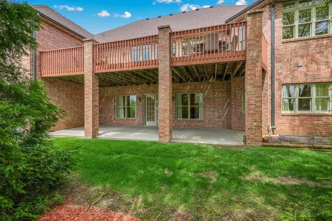 Exterior - 3912 E Windsmore Dr, Springfield, MO 65802 photo 10 of 15