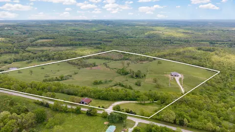 Hcr 69 Box 100, Oldfield, MO 65720