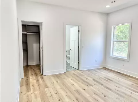 Bedroom - 97 Sparrow Ln, Shell Knob, MO 65747 photo 7 of 13