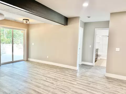 Living - 97 Sparrow Ln, Shell Knob, MO 65747 photo 9 of 9