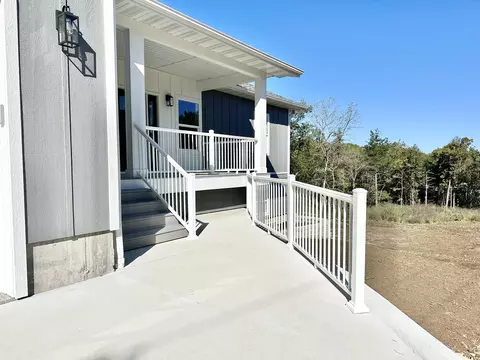 Exterior - 97 Sparrow Ln, Shell Knob, MO 65747 photo 9 of 19
