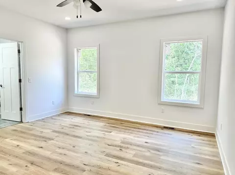 Bedroom - 97 Sparrow Ln, Shell Knob, MO 65747 photo 5 of 13