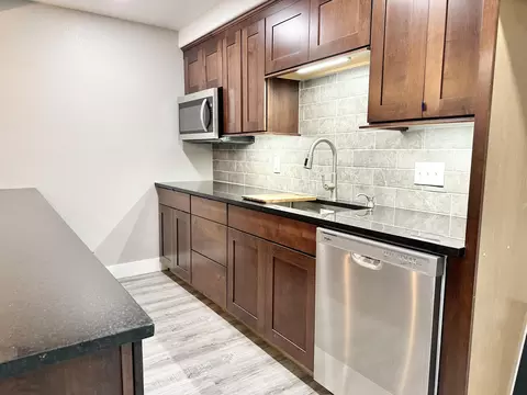 Kitchen - 97 Sparrow Ln, Shell Knob, MO 65747 photo 9 of 11