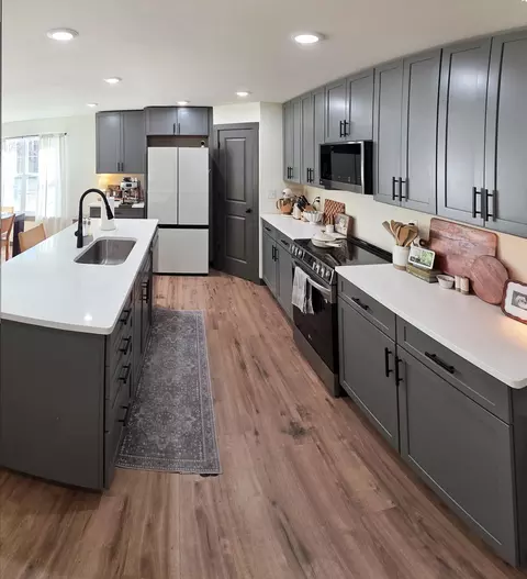 Kitchen - 705 Wilson Rd, Branson, MO 65616 photo 3 of 4