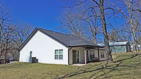Exterior - 705 Wilson Rd, Branson, MO 65616 photo 3 of 3