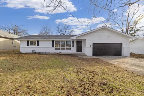 108 W Walnut St, Nixa, MO 65714 photo 1