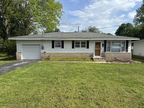 314 Birch St, Monett, MO 65708