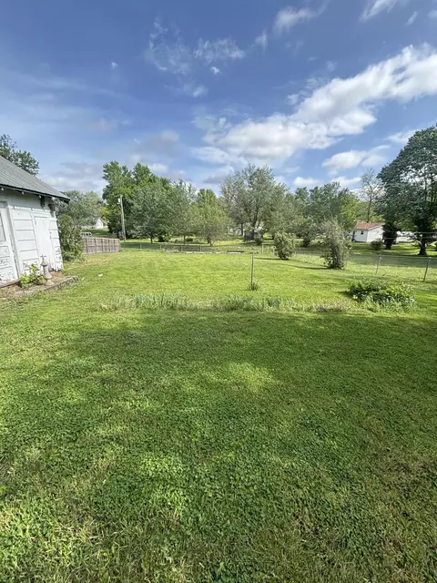 Exterior - 314 Birch St, Monett, MO 65708 photo 3 of 4