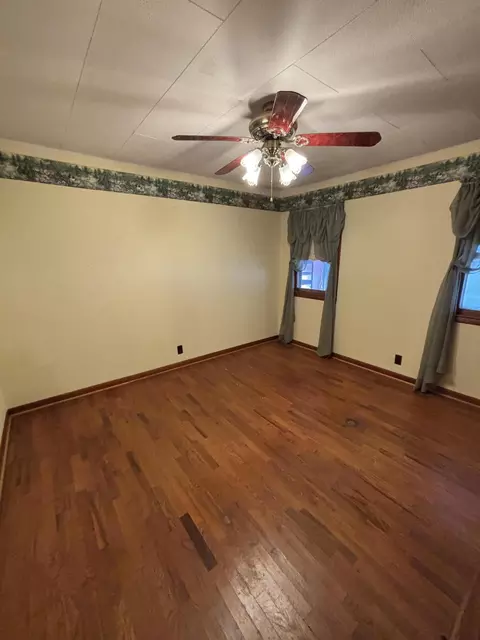 Bedroom - 314 Birch St, Monett, MO 65708 photo 2 of 2