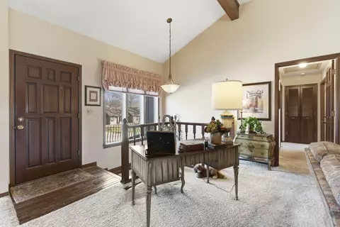 Entry Way - 4058 E Linwood St, Springfield, MO 65809 photo 1 of 2