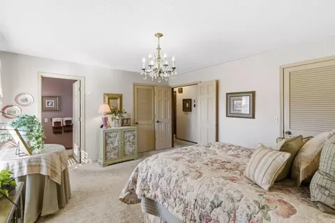Bedroom - 4058 E Linwood St, Springfield, MO 65809 photo 2 of 3