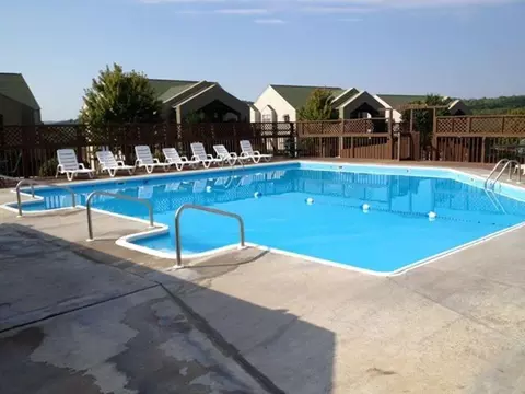 Exterior - 27 Blue Bird Way #3, Branson, MO 65616 photo 5 of 8