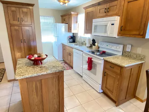 27 Blue Bird Way #3, Branson, MO 65616