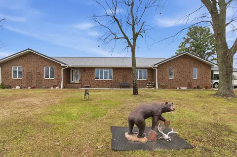 2190 St Highway 181, Dora, MO 65637