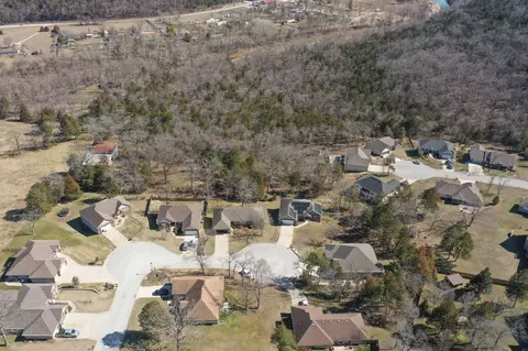 View/Area - 241 Everett Mill Rd, Branson, MO 65616 photo 4 of 9