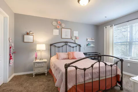 Bedroom - 241 Everett Mill Rd, Branson, MO 65616 photo 3 of 5