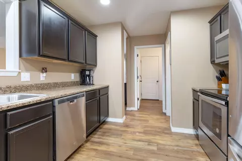 Entry Way - 241 Everett Mill Rd, Branson, MO 65616 photo 1 of 3