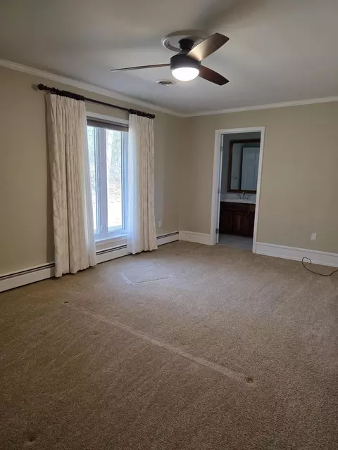 Bedroom - 1950 State Highway B, Mansfield, MO 65704 photo 1 of 3