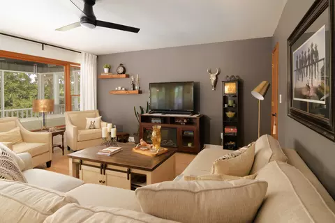 Living - 195 Ludora Dr, Shell Knob, MO 65747 photo 2 of 6